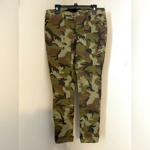 Camo pants